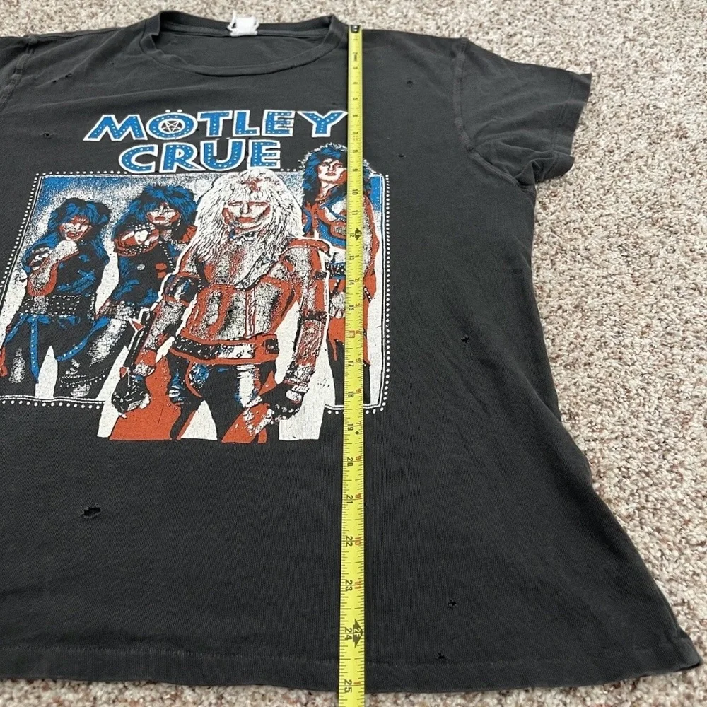 MADEWORN Motley Crue Graphic T-Shirt UNISEX S - Picture 10 of 10